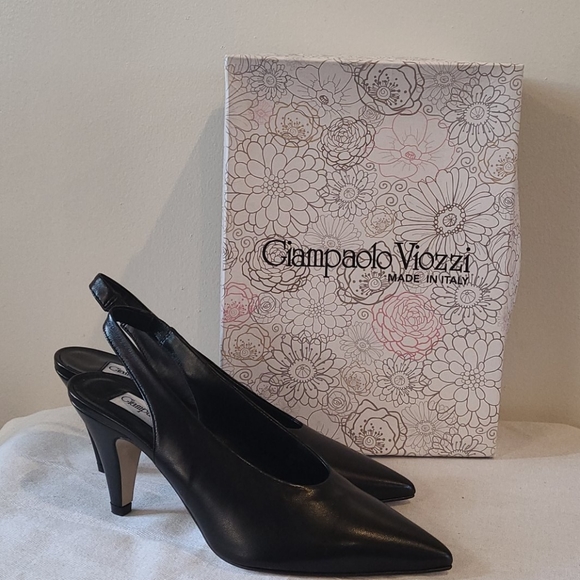 NWB Black Leather Pointed Mule Heels Sz 38… - Picture 2 of 8